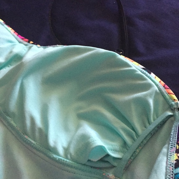 Tankini Swim Top 🌊 - Picture 3 of 3